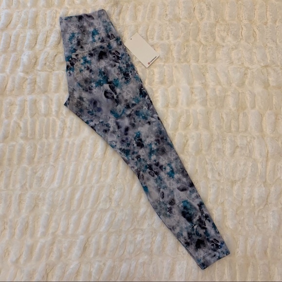 NWT Lululemon Align High Rise 28” Pant - Picture 5 of 15